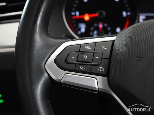 VOLKSWAGEN Passat Variant 2.0 TDI EVO 150cv Business Fari LED, Navi, Ambient