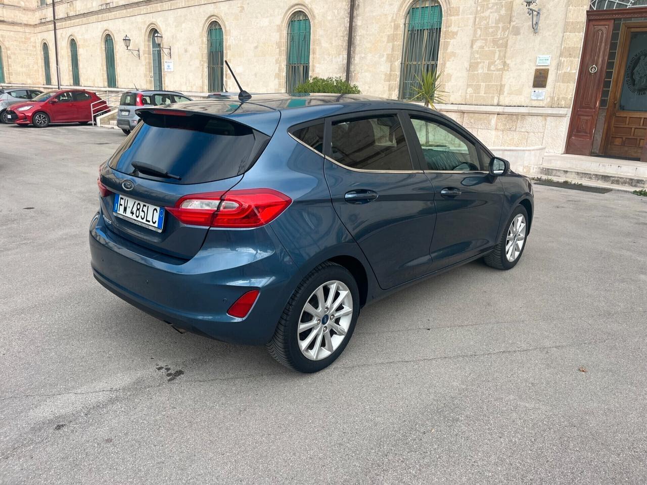 Ford Fiesta 1.1 85 CV 5 porte ST-Line