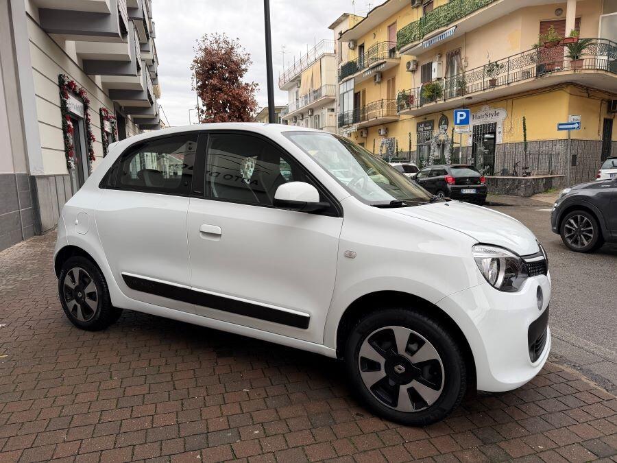 RENAULT TWINGO 900 90 CV LIMITED CERTIFICATA NUOVA