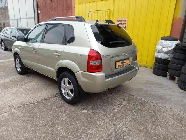 HYUNDAI Tucson 2.0 CRDi VGT Active 4x4 NEOPATENTATI
