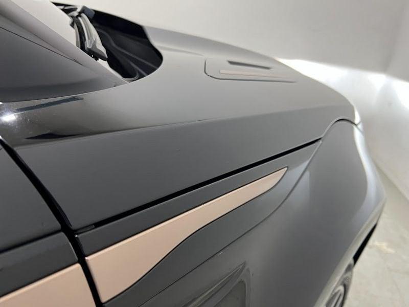Land Rover Range Rover Evoque 2.0 D150 R-Dynamic S AWD auto