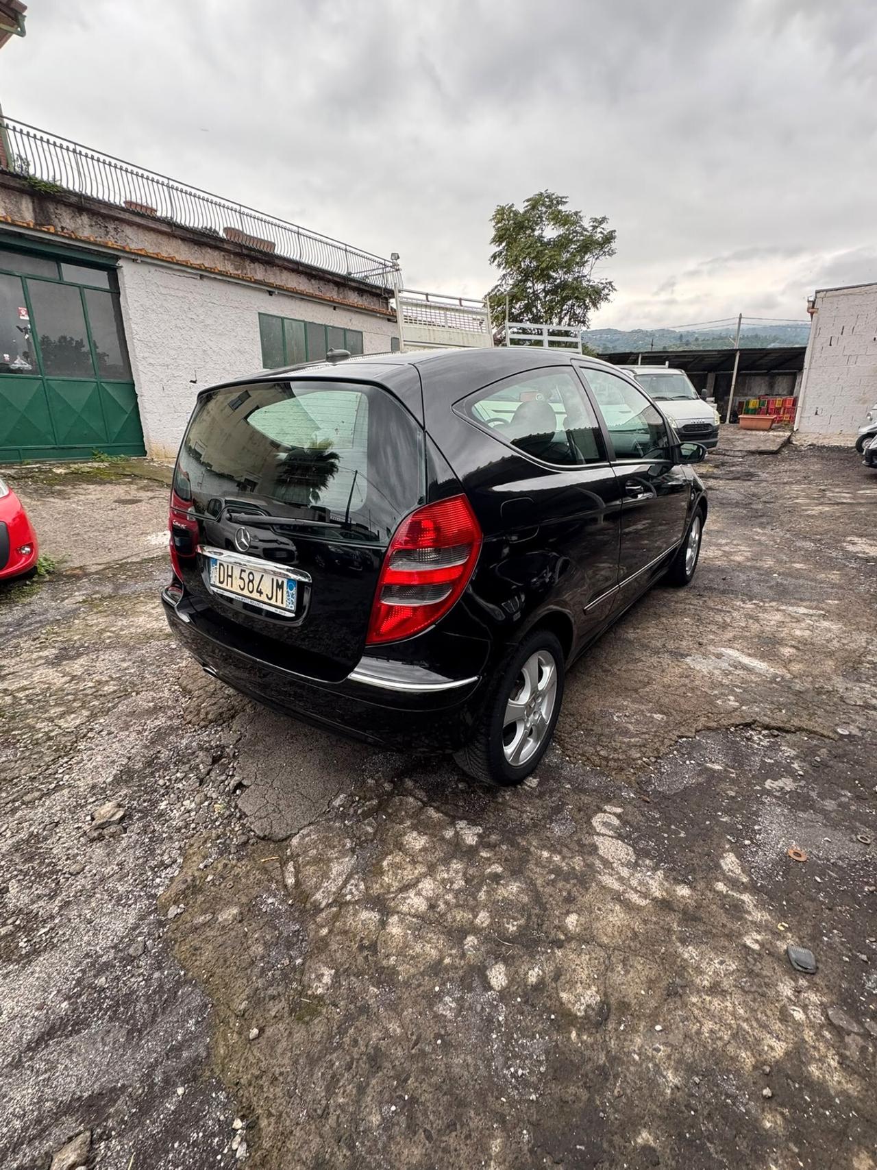 Mercedes-benz A 150 170 Coupé Avantgarde