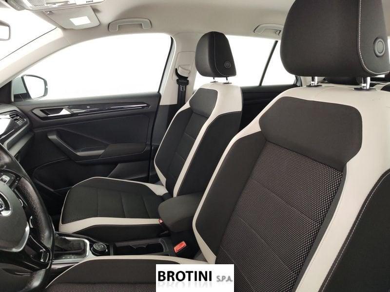 Volkswagen T-Roc 2.0 TDI SCR Advanced BMT DSG 4MOTION