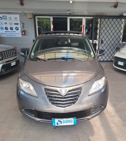 Lancia Ypsilon 0.9 TwinAir 85 CV 5 porte S&S Platinum Tetto Panoramico Apribile