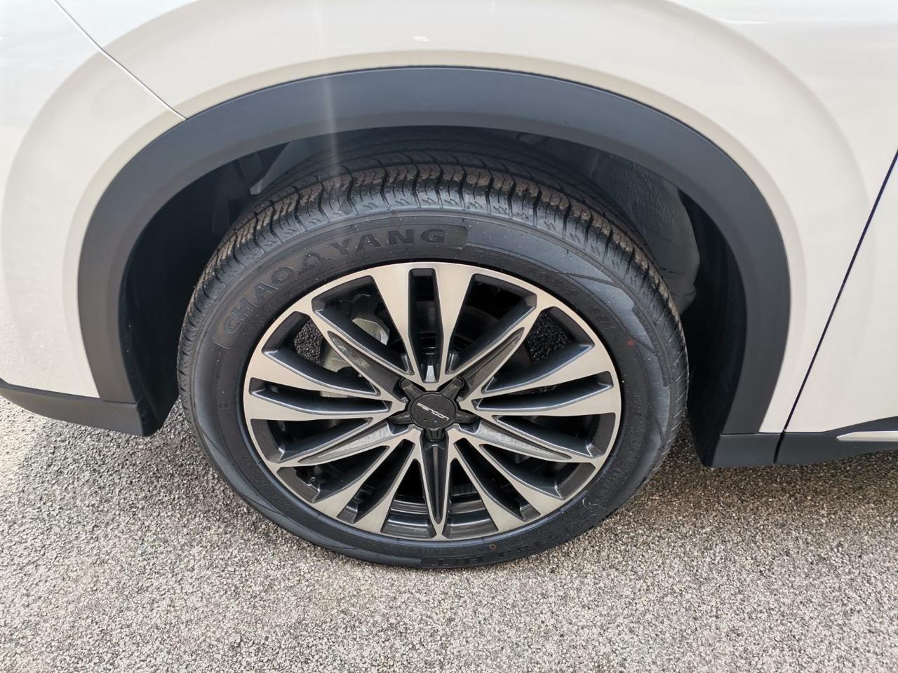 DFSK Glory 600 benzina