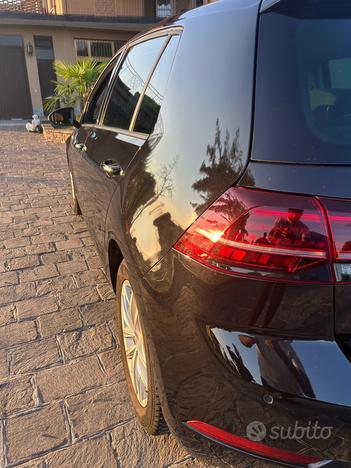 Golf 2.0 150cv dsg 12mesi garanzia