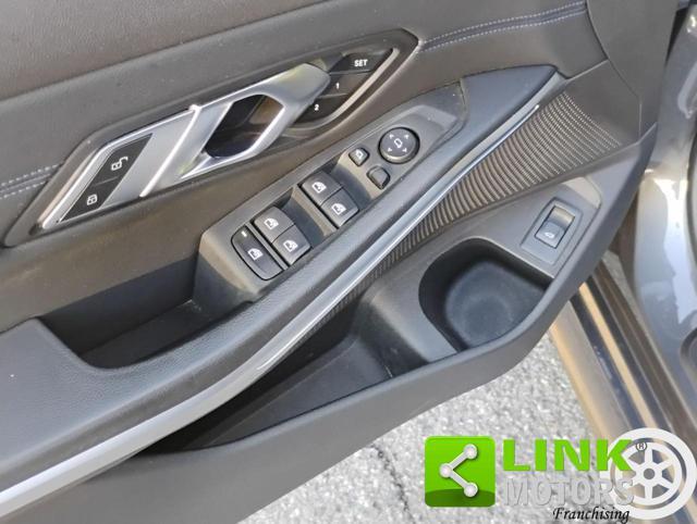 BMW 330 i Touring X DRIVE Msport