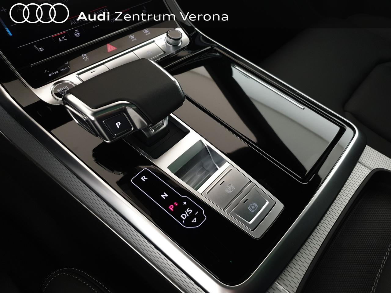 50TDI 286CV quattro tiptronic S line Edition