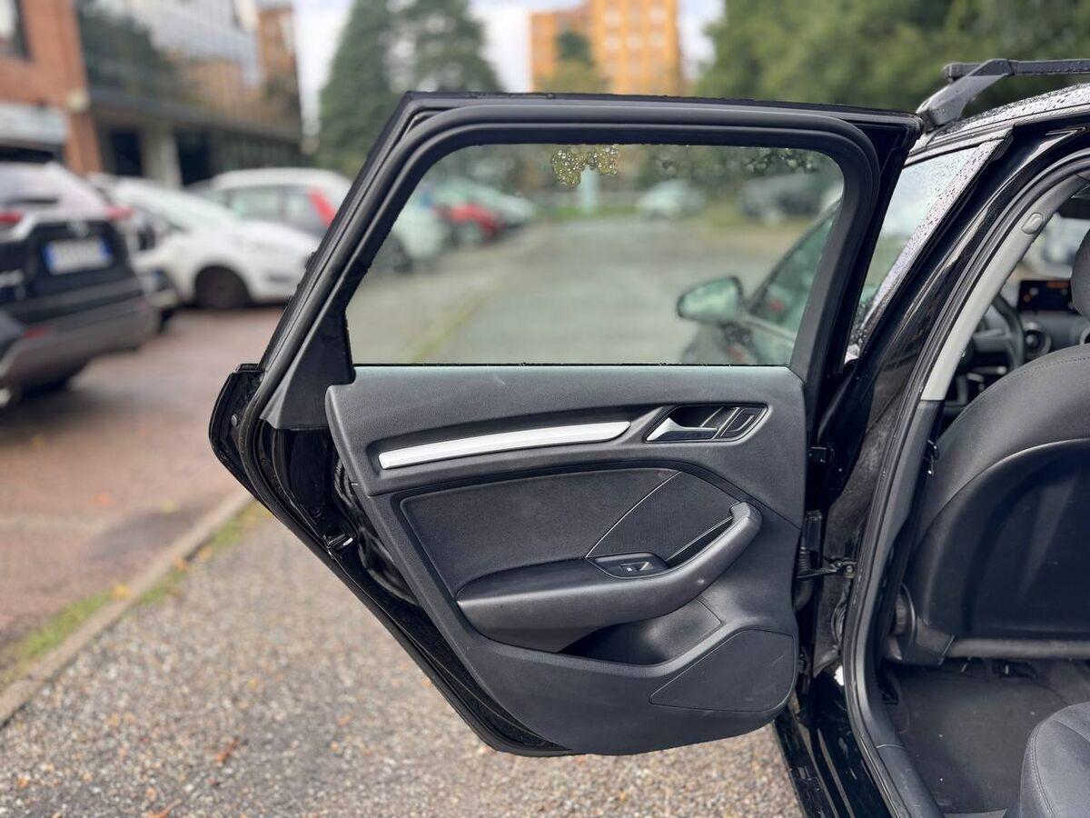 Audi A3 Sportback A3 SB 30 1.0 tfsi Business 116cv my19