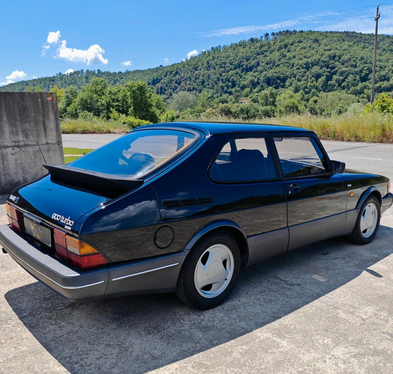 Saab 900 Turbo AEREO