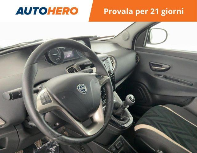 LANCIA Ypsilon 1.2 69 CV 5 porte Gold