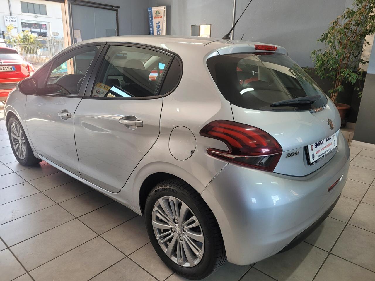 Peugeot 208 BlueHDi 75 5 porte Active