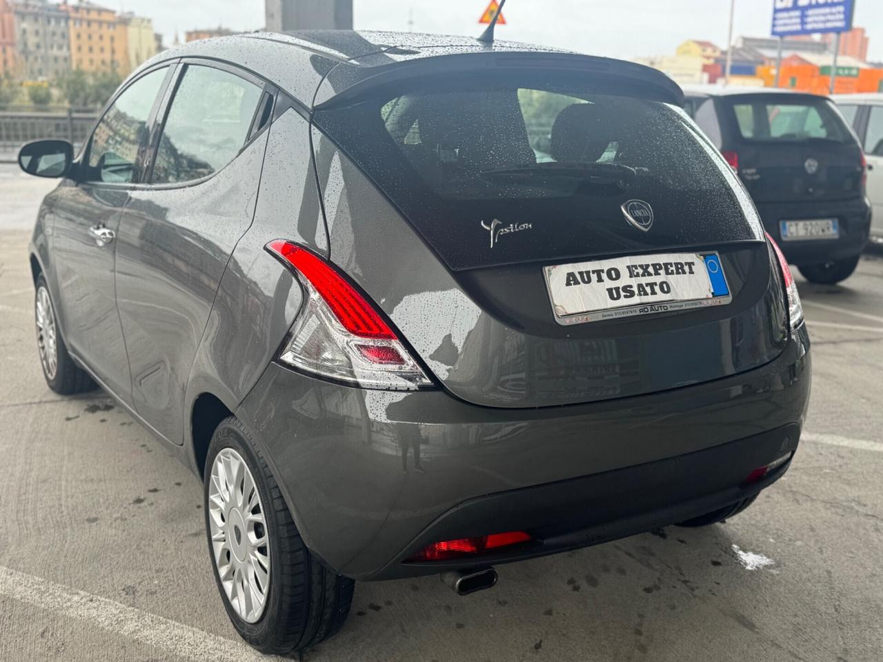 Lancia Ypsilon 1.2 69 CV 5 porte Platinum 2015