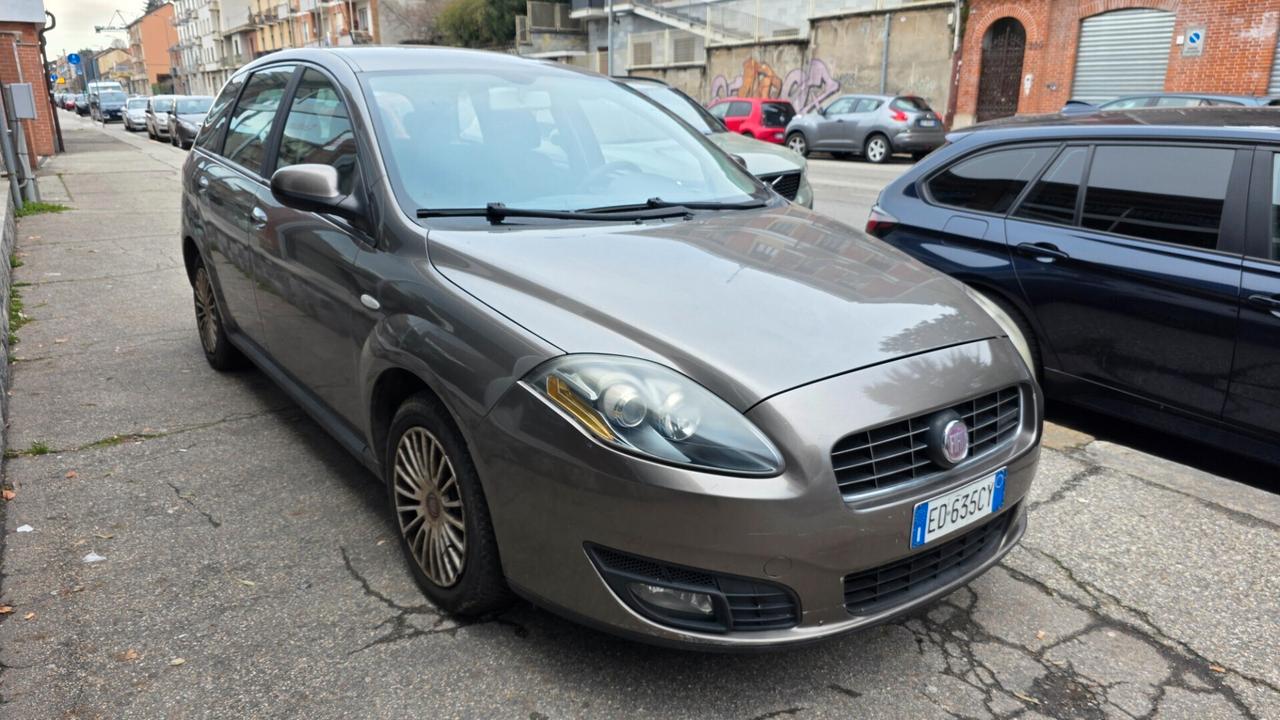 Fiat Croma 1.9 Multijet Active