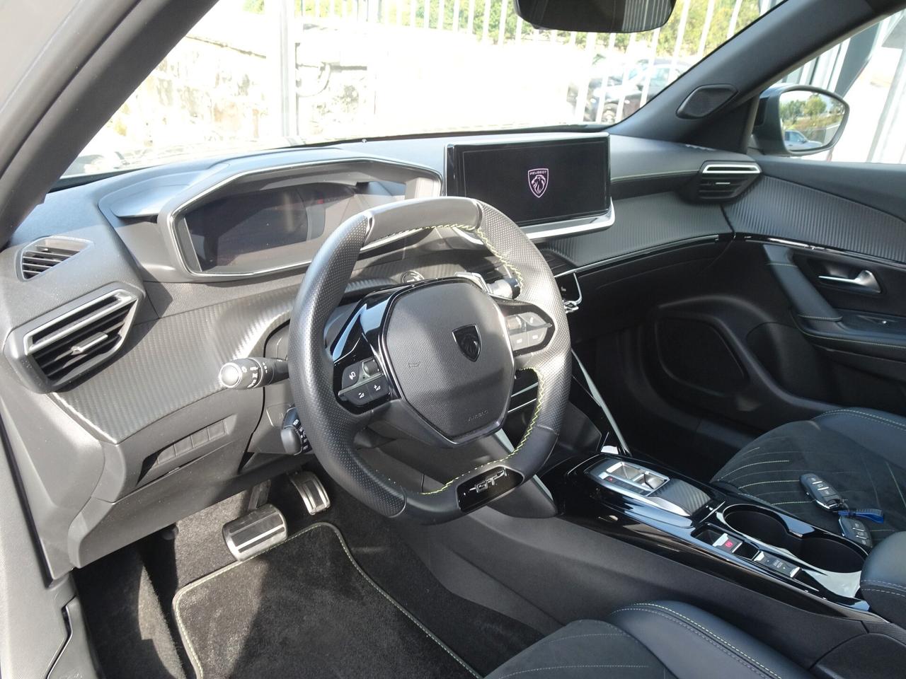 Peugeot 2008 BlueHDi 130 GT