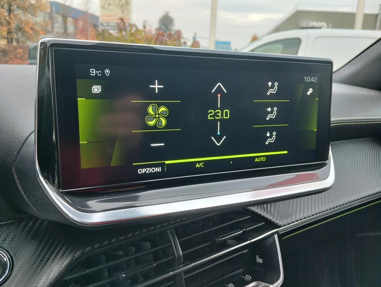 Peugeot 2008 PureTech 130 S&S EAT8 GT Pack