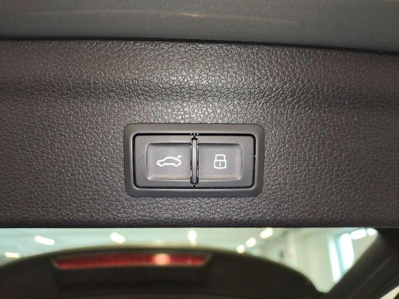Audi Q3 35 TDI S tronic Business Advanced