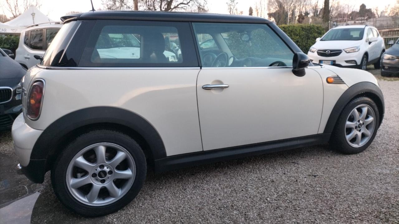 Mini Mini 1.6 16V Cooper D Salt**NEOPATENTATI**