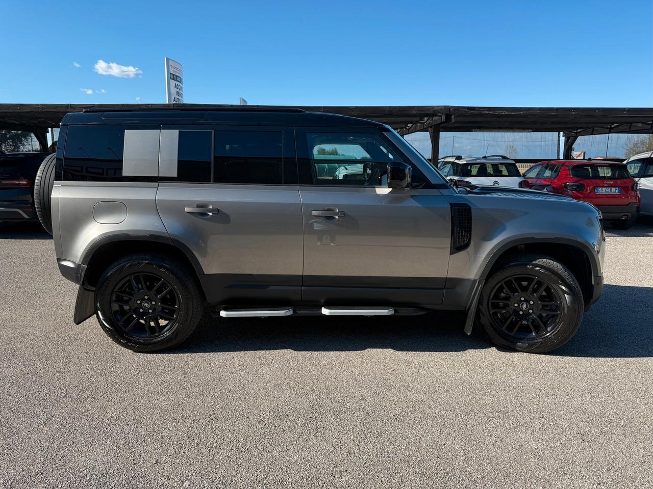 Land Rover Defender 110 3.0d i6 mhev S awd 200cv 7 p 5 ANNI GARANZIA