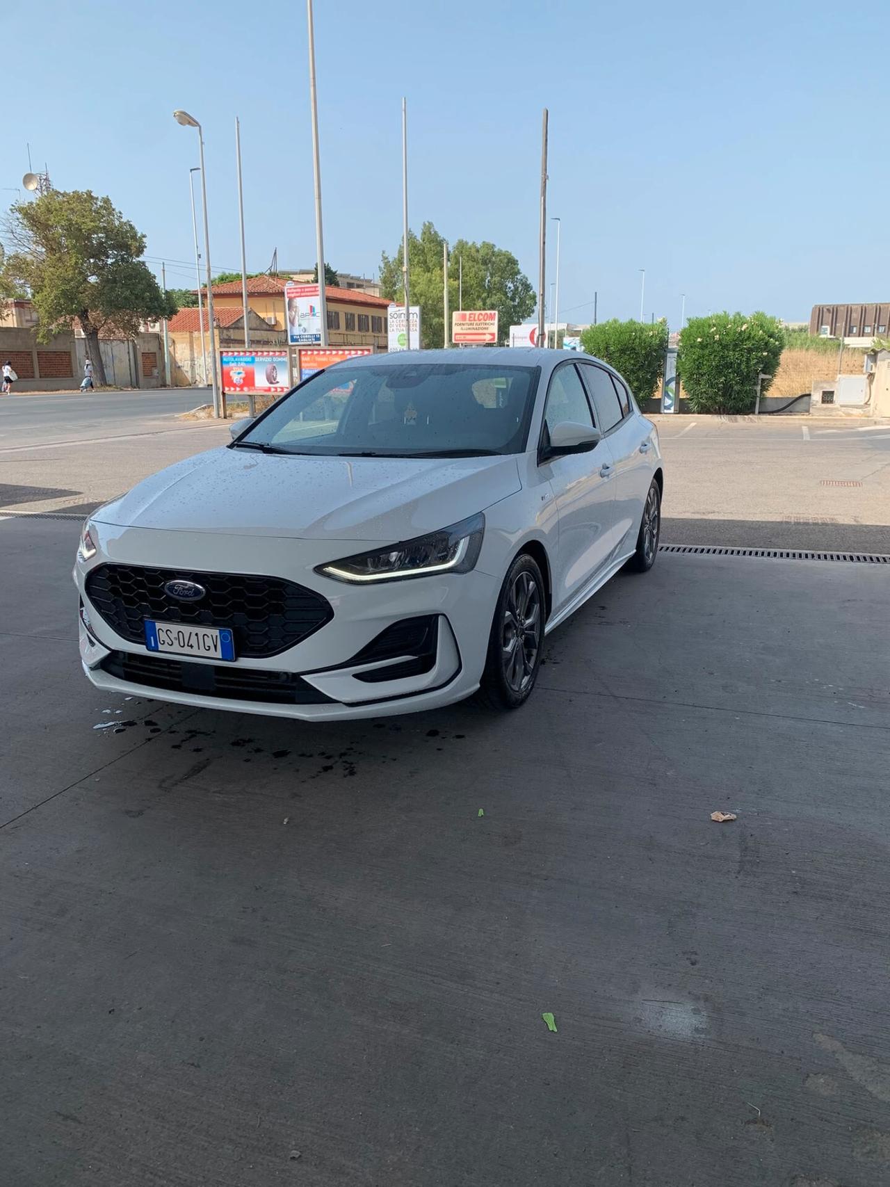 Ford Focus 1.0 EcoBoost Hybrid 125 CV 5p. ST-Line