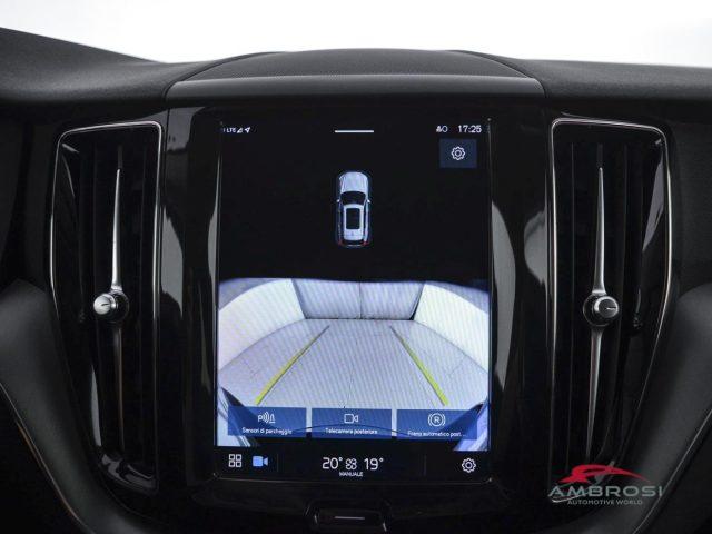 VOLVO XC60 B4 (d) AWD automatico Core - AUTOCARRO N1