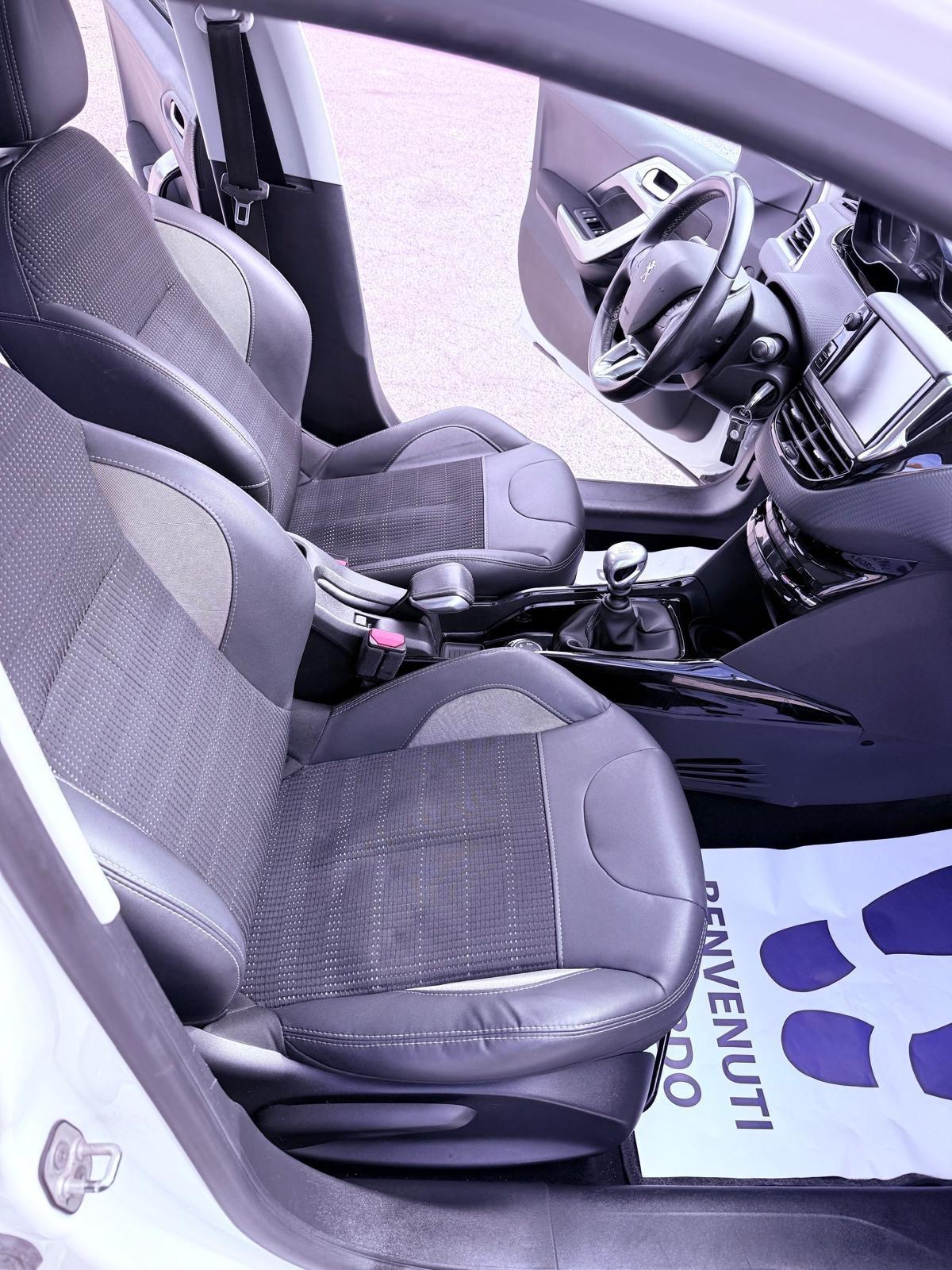 Peugeot 2008 BlueHDi 120 S&S Ok neopatentati