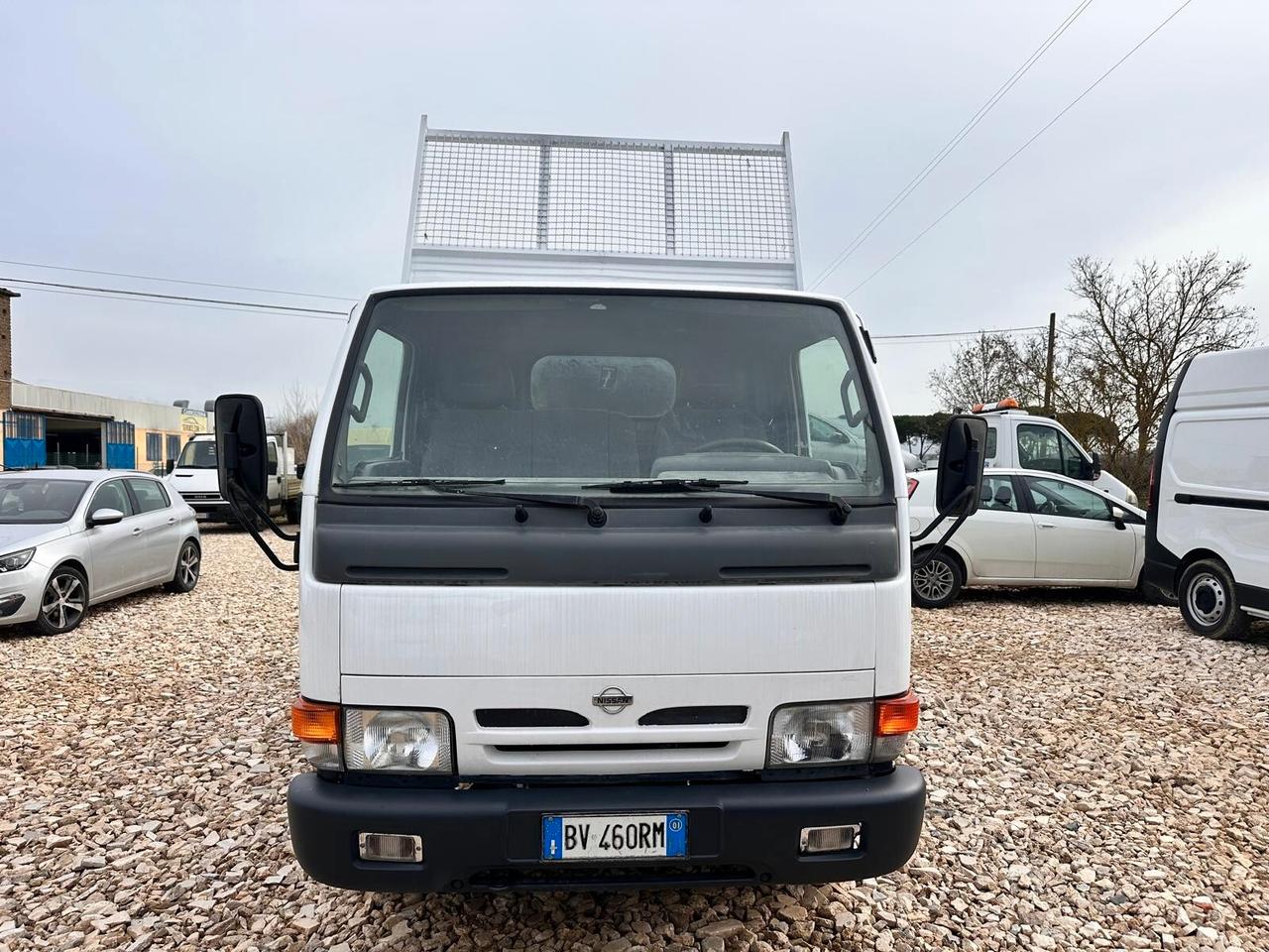 Nissan Cabstar Cabstar-E 110.35 3.0 Tdi PM-RG Cab. L