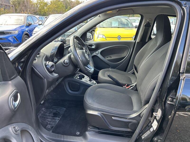 smart forfour II 2015 0.9 t Passion 90cv twinamic my18