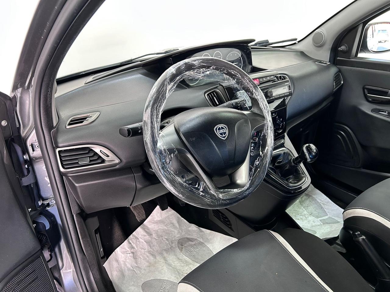 Lancia Ypsilon 1.3 MJT 16V 95 CV 5 porte -GARANTITA-2015