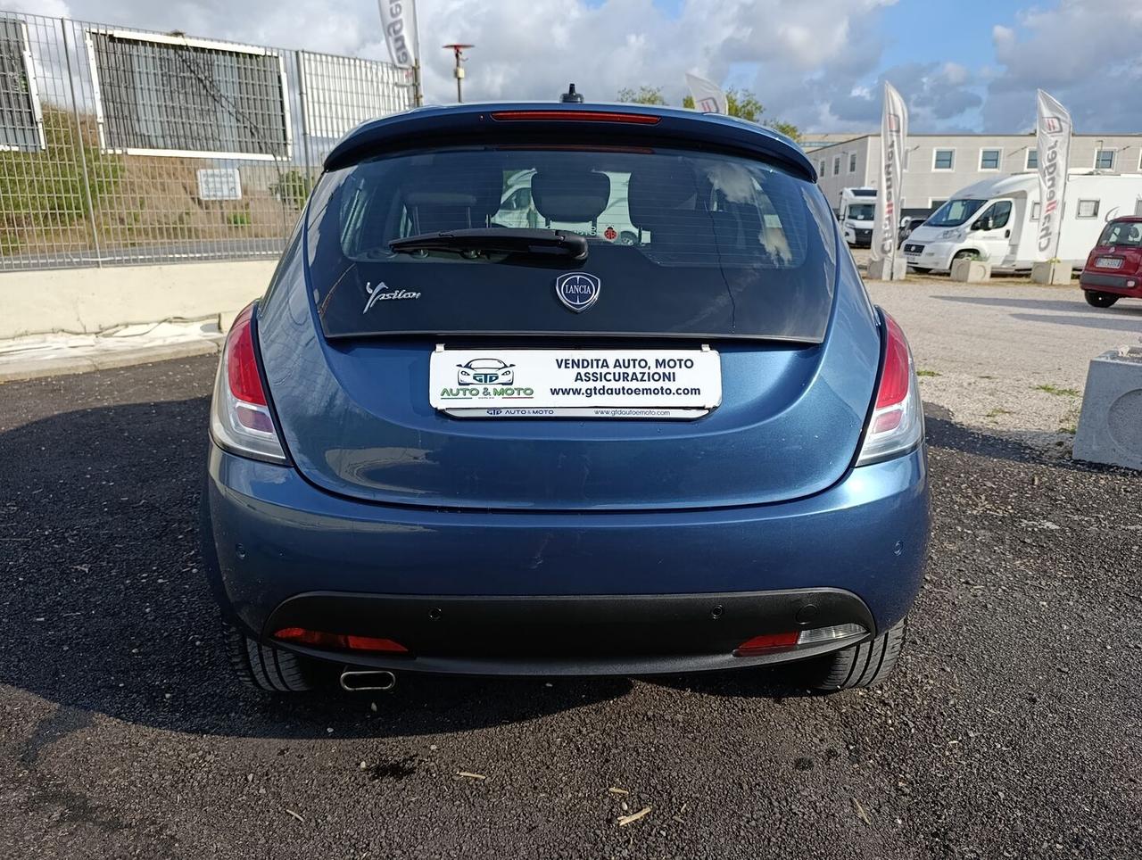 Lancia Ypsilon III 1.0 firefly hybrid Gold s&s 70cv 5p.ti
