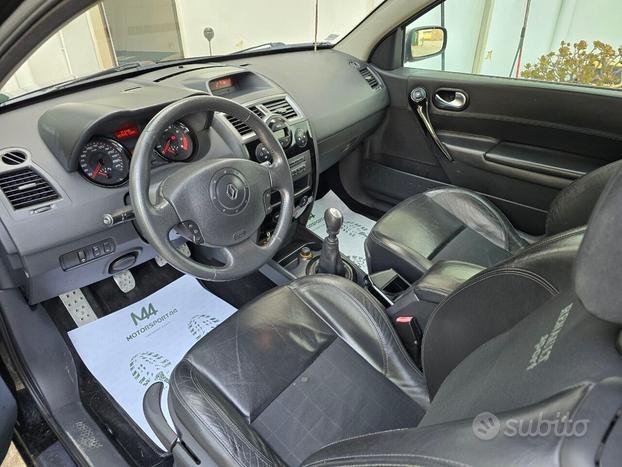 Renault Megane Mégane 2.0 T 225CV 3 porte Renault Sport