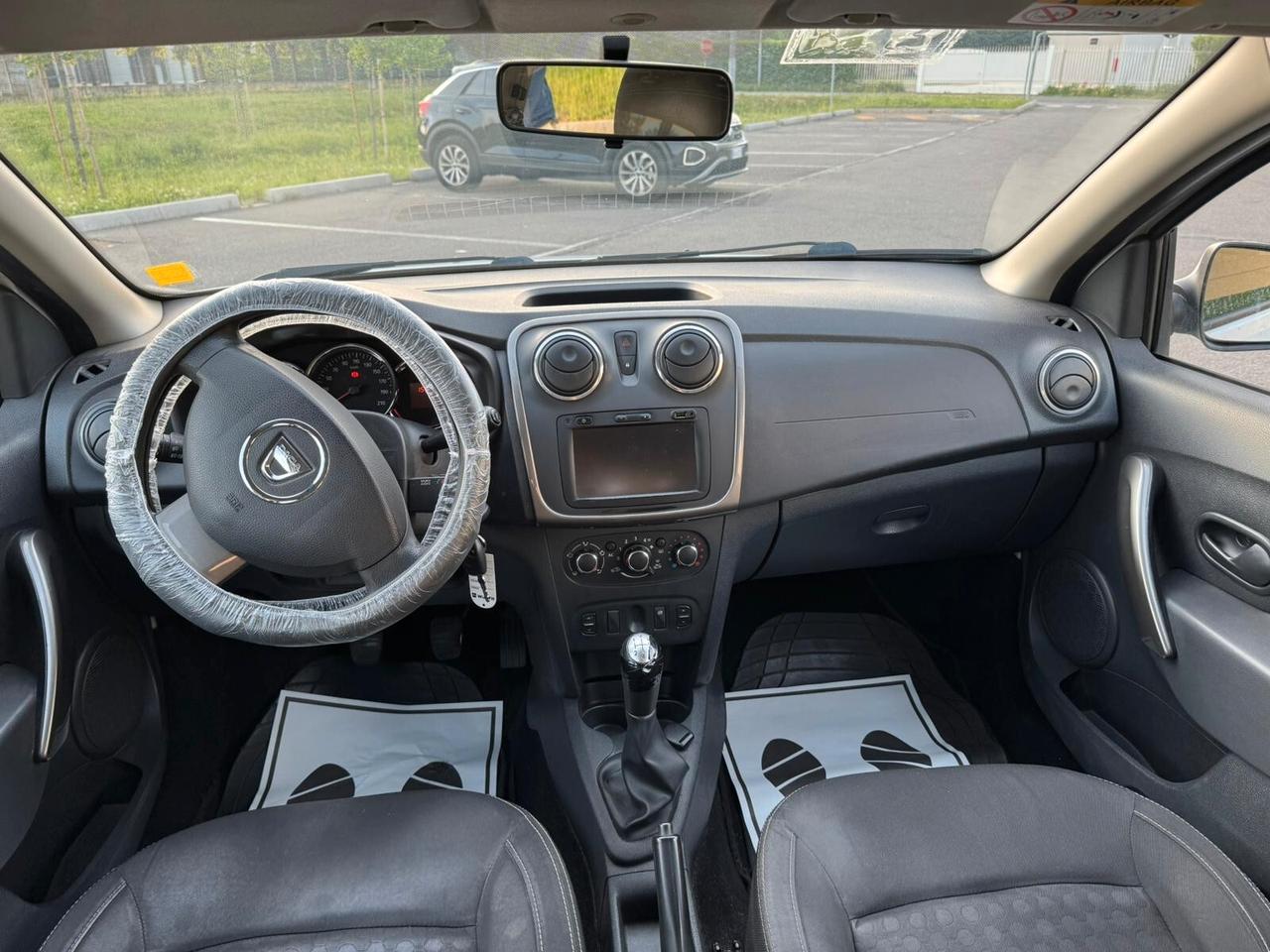 Dacia Sandero 1.2 75CV Lauréate