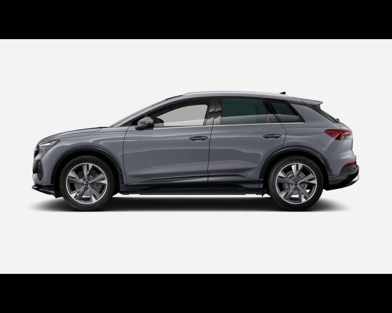 AUDI Audi Q4 Business Advanced 45 e-tron 210,00 kW