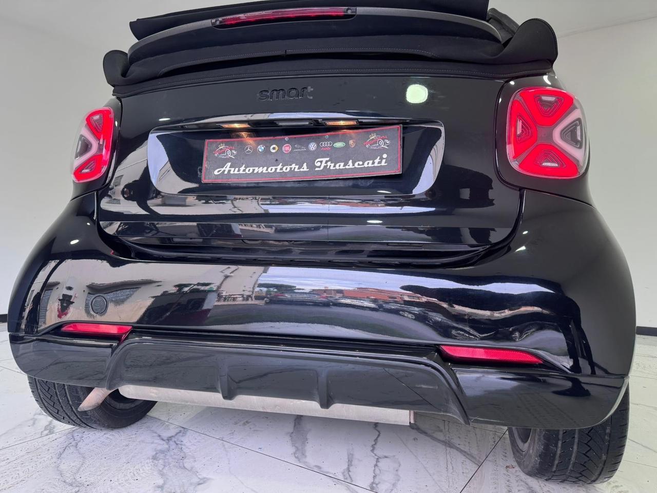 Smart ForTwo 71 cv-AUTOMATICA-CABRIO-2019