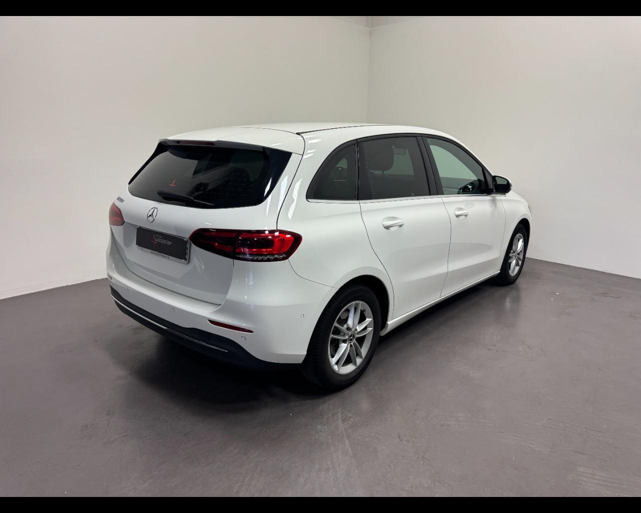 Mercedes-Benz B 180D EXECUTIVE AUTO