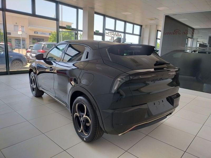 Alfa Romeo Junior 1.2 145 CV Hybrid eDCT6 Intensa NUOVA
