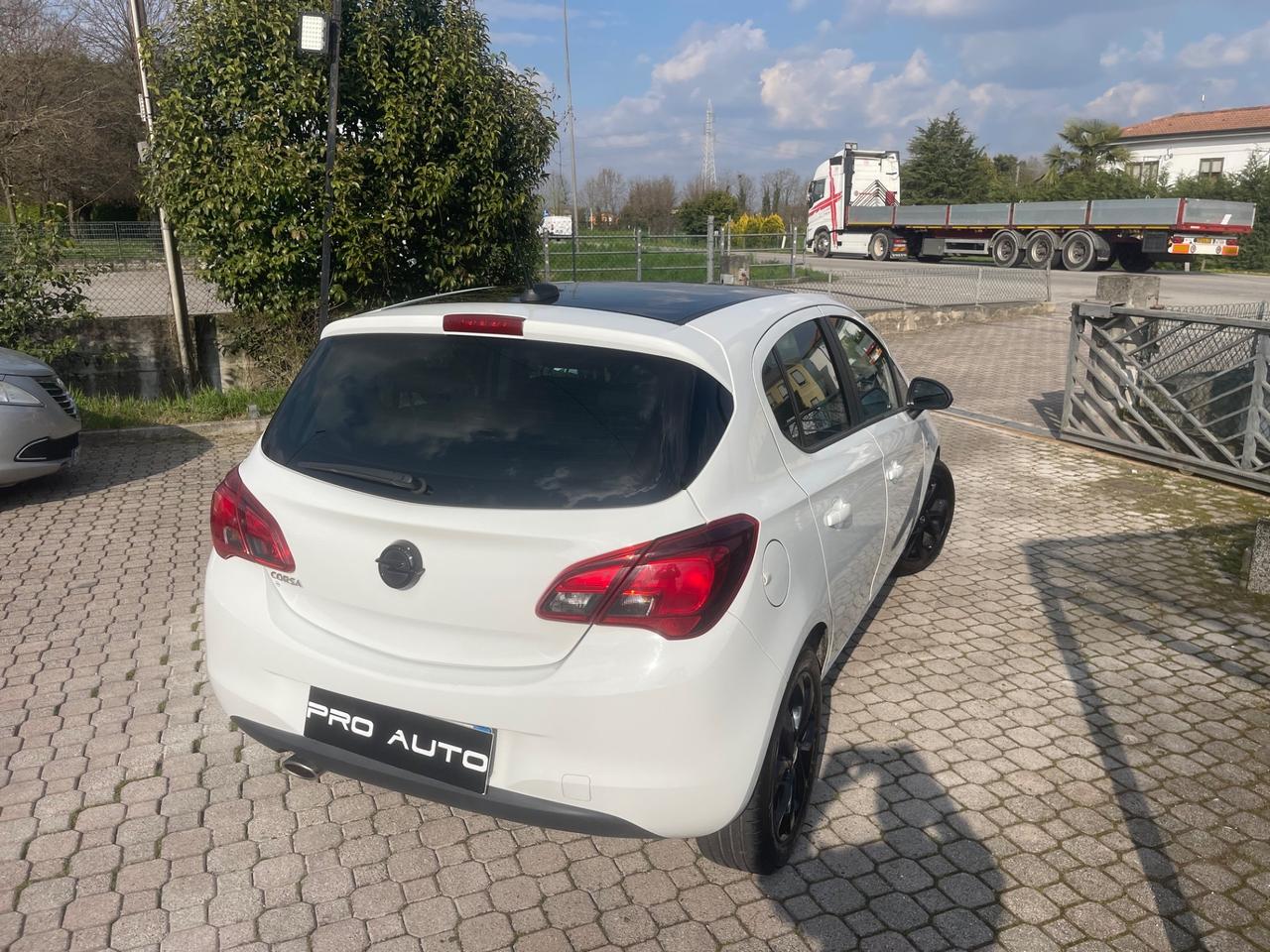 Opel Corsa 1.2 5 porte Innovation