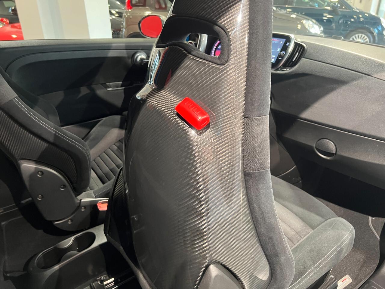 Abarth 595 1.4 T-Jet 180 CV Competizione