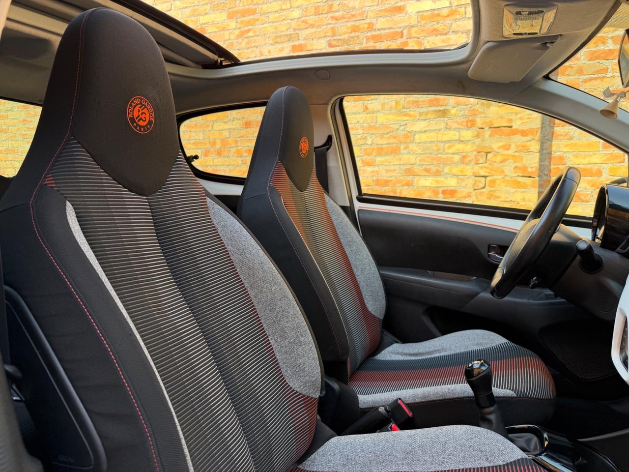 Peugeot 108 VTi 68 5 porte Roland Garros TOP!