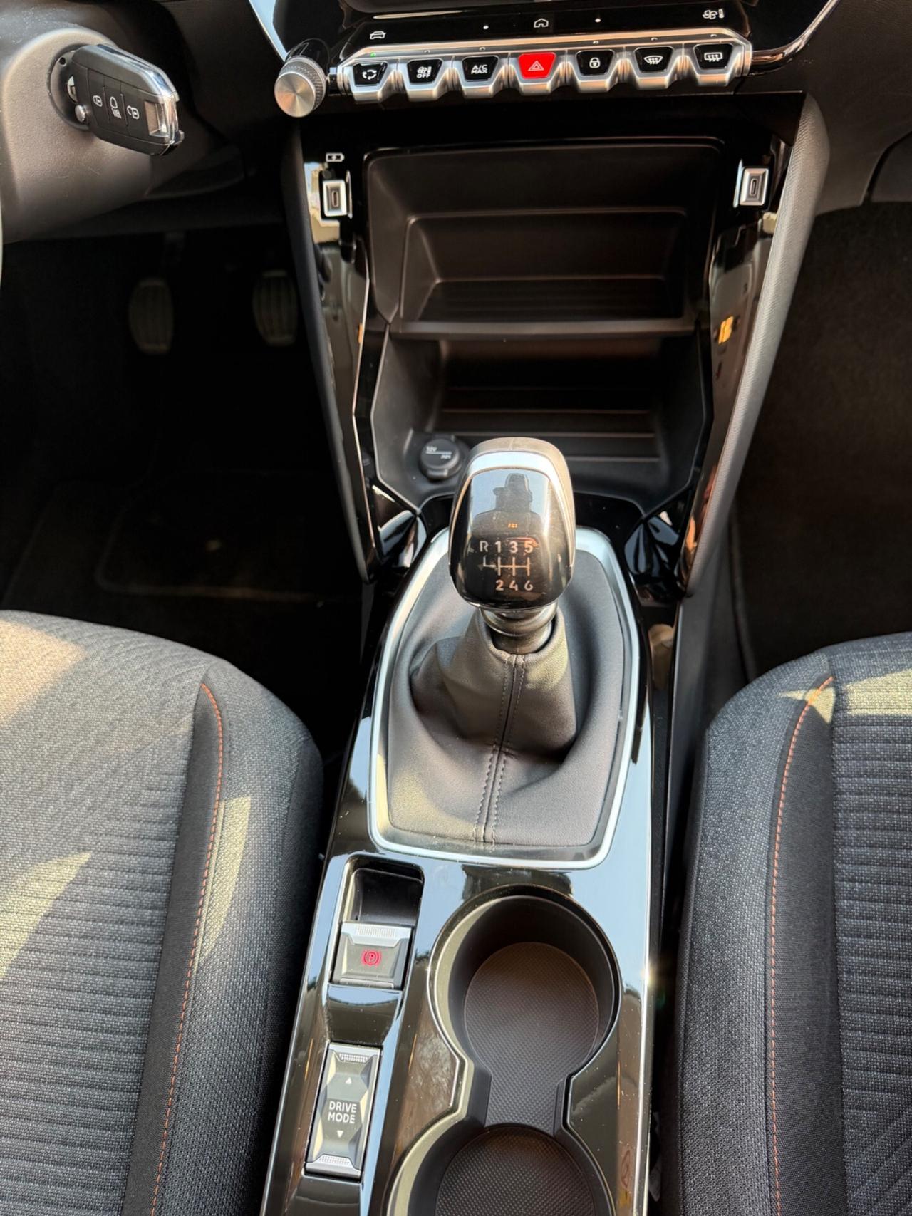 Peugeot 208 Hybrid 110 e-DCS6 Allure