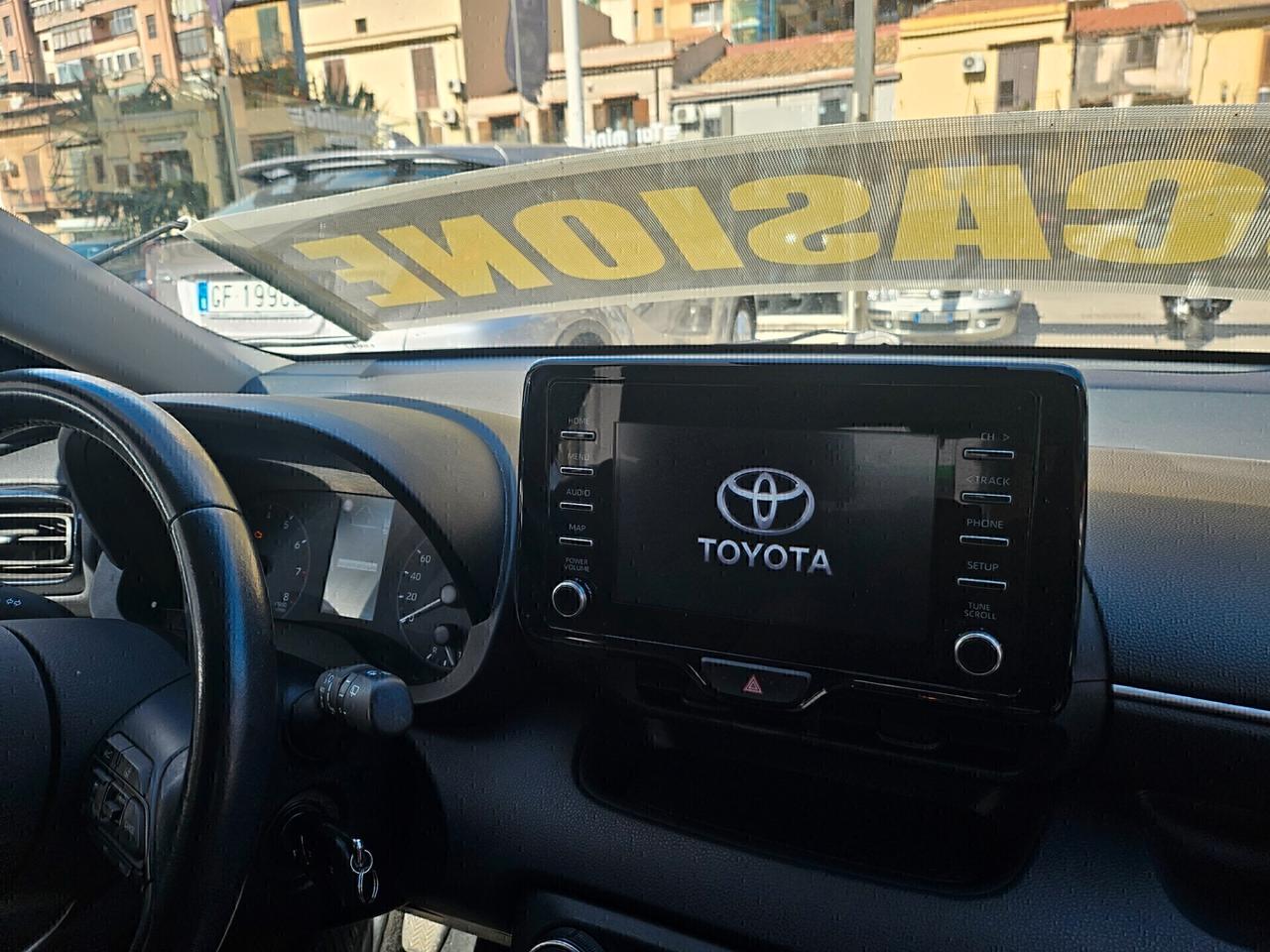 Toyota Yaris 1.0 5 porte 07/2022