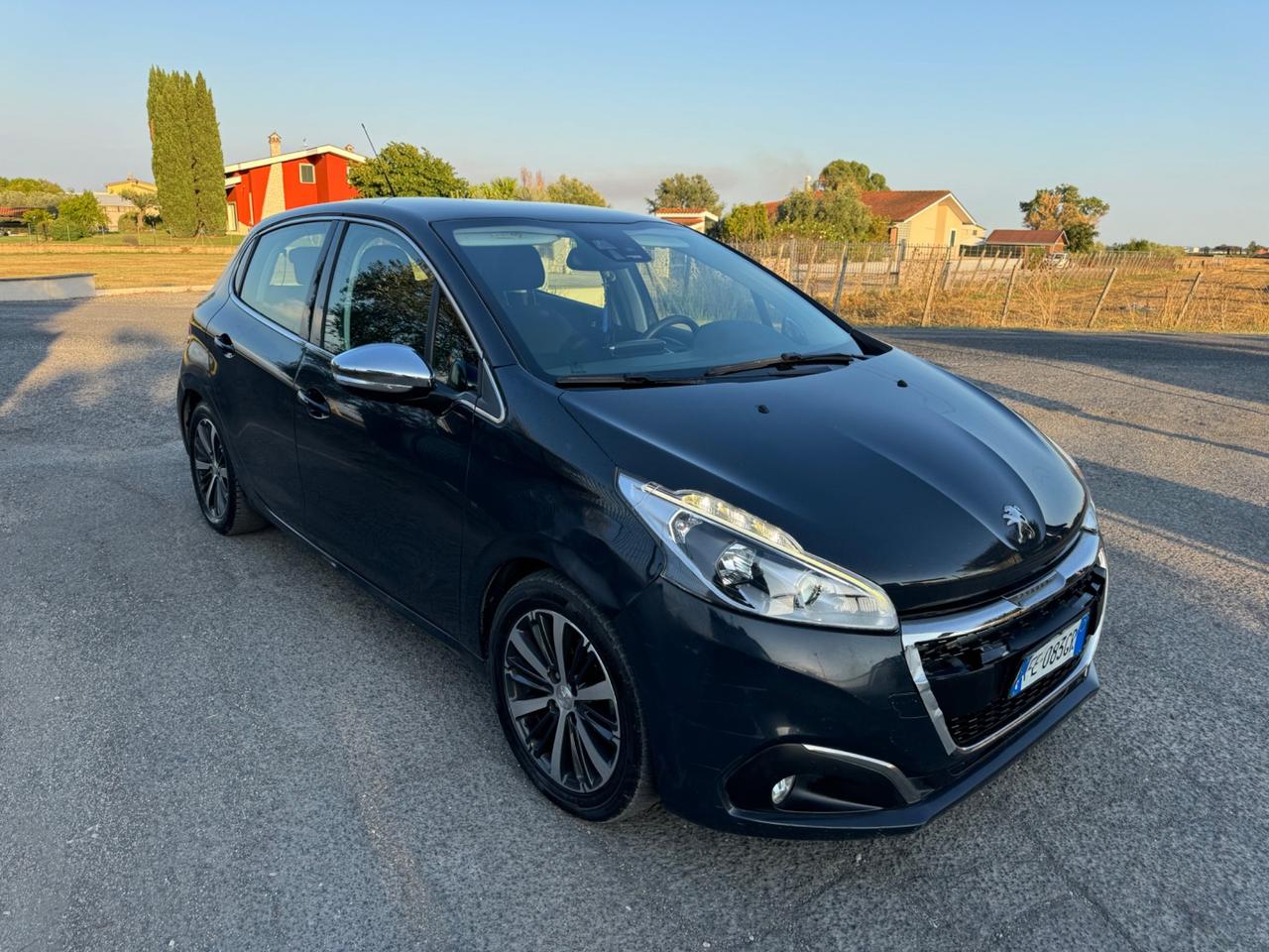 Peugeot 208 BlueHDi 75 5 porte Allure