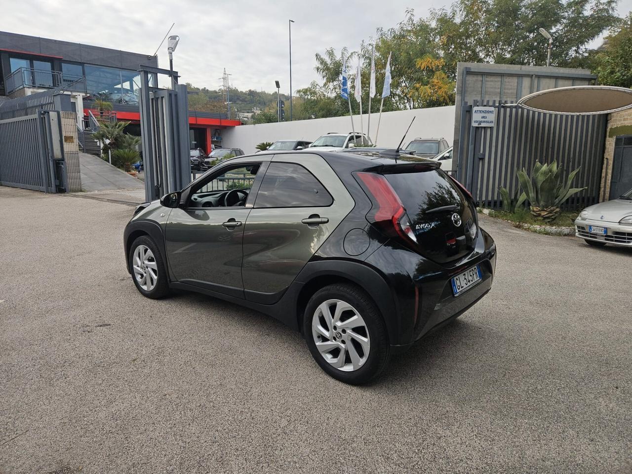 Toyota Aygo X 1.0 VVT-i 72 CV 5 porte Trend