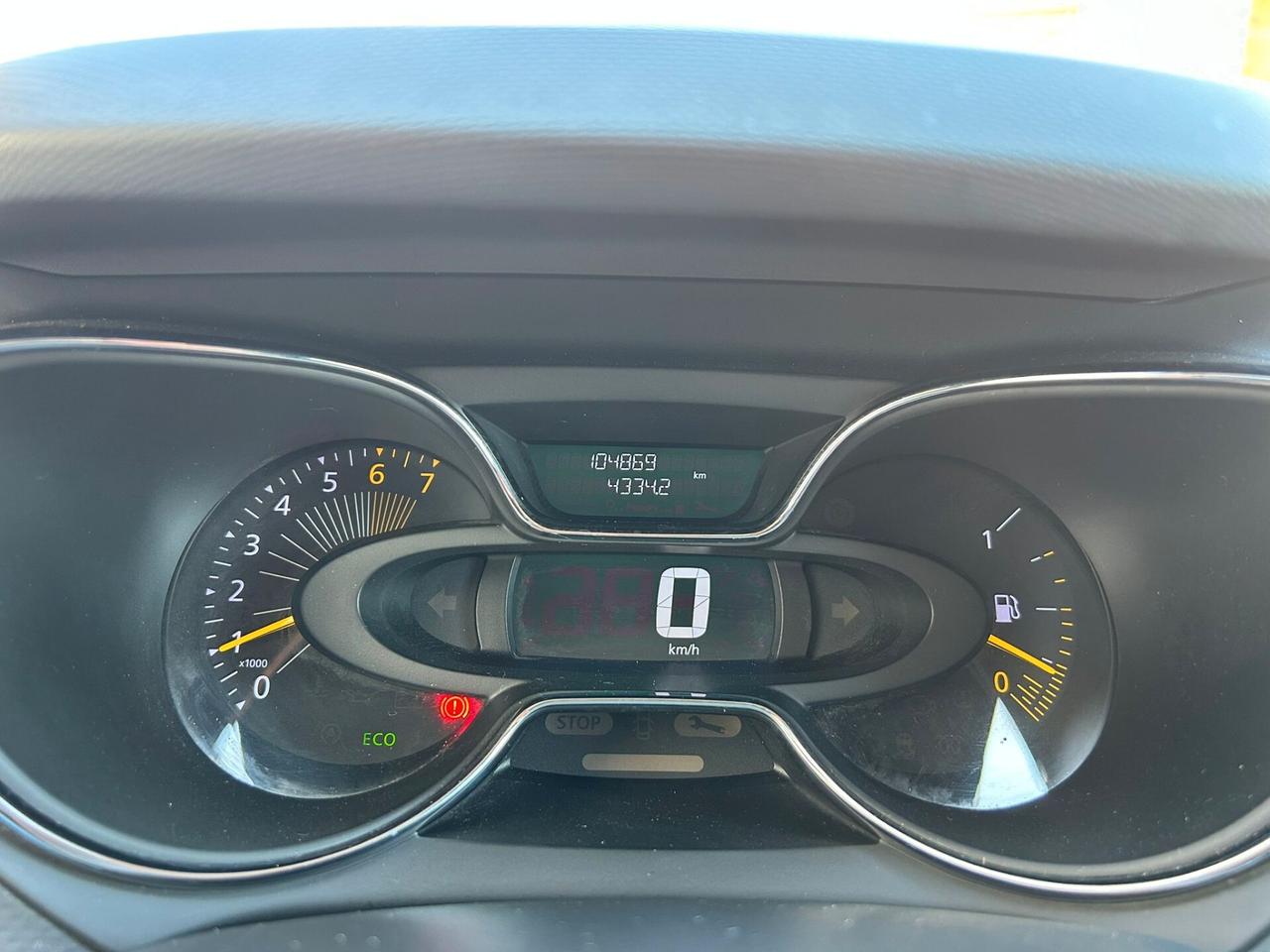 Renault Captur 0.9 TCe 90Cv NAVI Km104.000-2015
