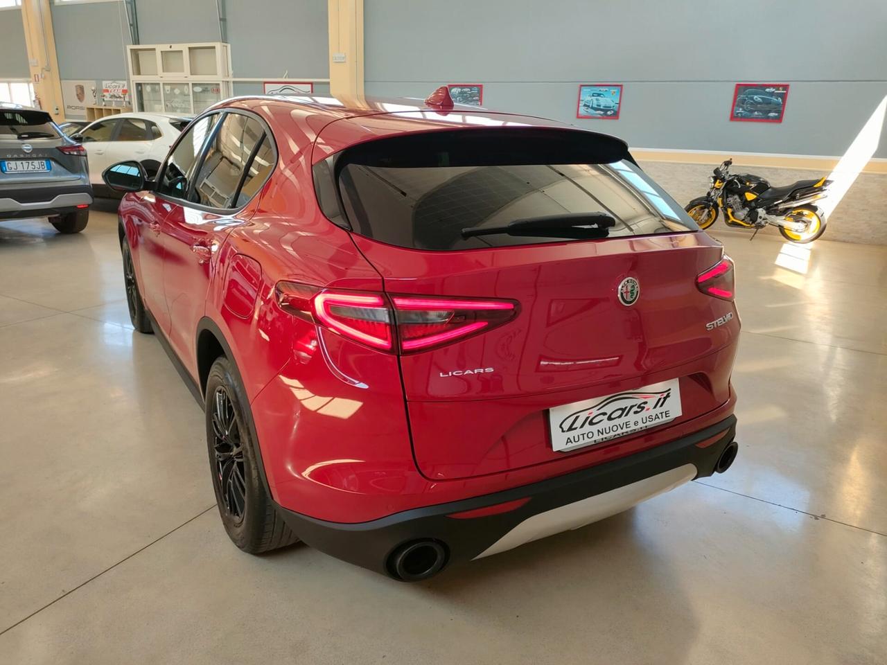 Alfa Romeo Stelvio 2.2 Turbodiesel 160 CV AT8 RWD Super Business