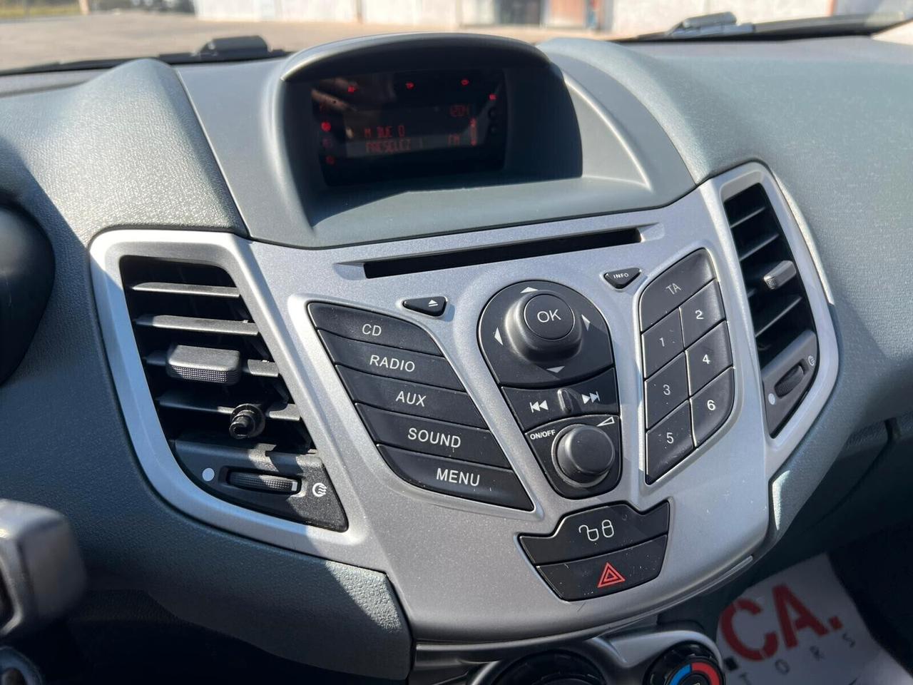 Ford Fiesta Fiesta+ 1.4 TDCi 68CV 5 porte