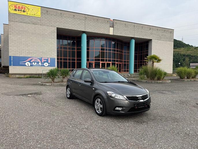 Kia Ceed cee'd 1.6 CRDi VGT 115CV 5p. EX