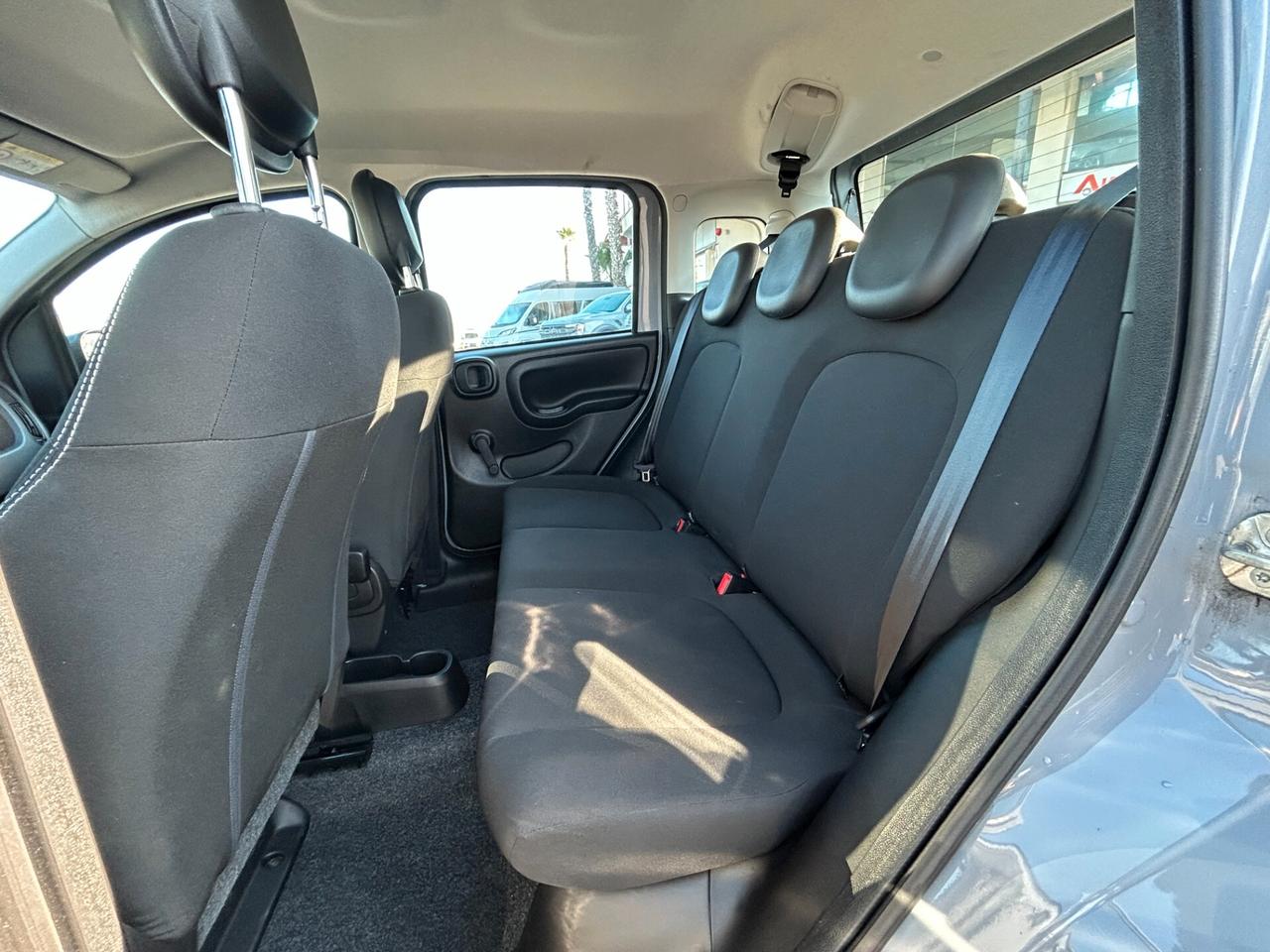 Fiat Panda 1.0 firefly hybrid