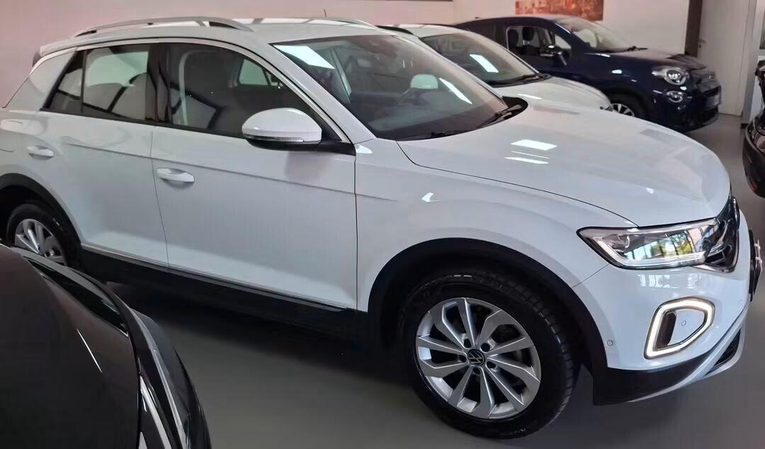 Volkswagen T-Roc 1.0 TSI Style Fari full led