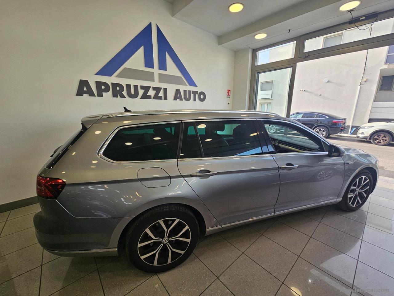 VOLKSWAGEN Passat Var. 2.0 TDI 190 4MOT DSG Exec.